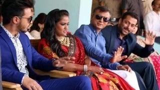 Watch Salman Khan ATTENDS sister Arpita Khan's RECEPTION in Mandi, Himachal Pradesh Video