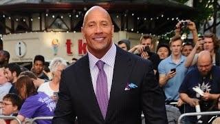 Watch Dwayne Johnson the New Selfie King! Video