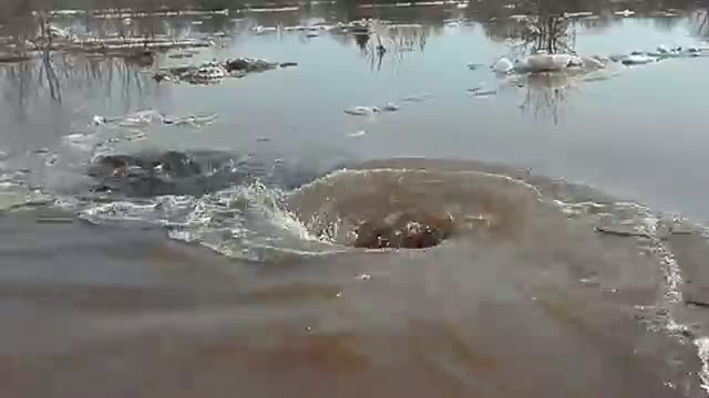 Watch Amazing monstrous whirlpool Video