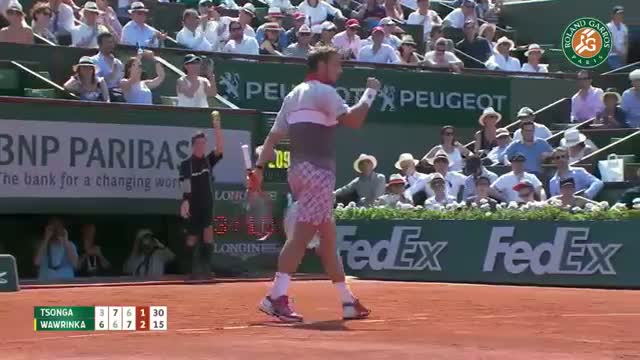 Watch Stan Wawrinka's powerful backhand Winner Video