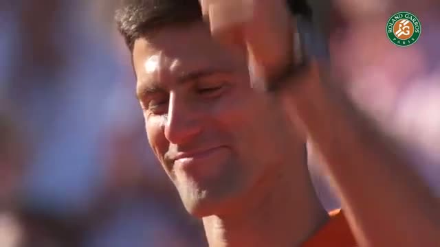 Watch Huge standing ovation for 2015 French Open runner-up Novak Djokovic Video