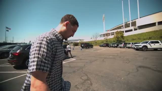 Watch NBA Phantom Raw: Arrivals for Game 2 of the NBA Finals Video