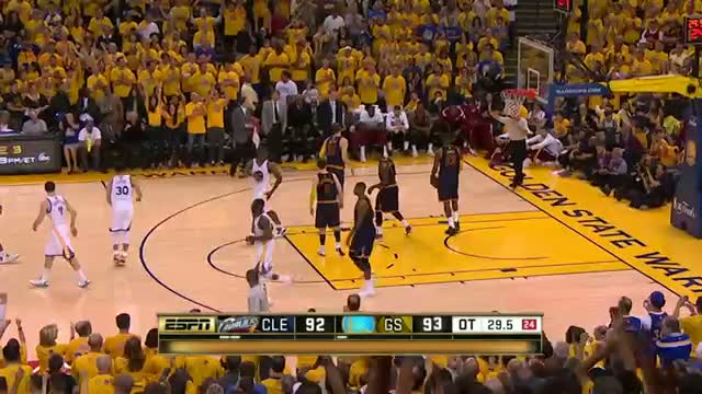 Watch NBA: Riley Curry Reacts to Father Stephen's Clutch Free Throws Video