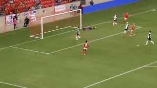 Watch Houston Dash F Kealia Ohai scores on Hope Solo - Soccer Video Video