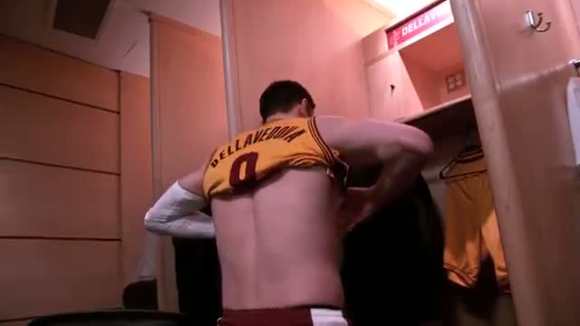 Watch NBA Finals Phantom Raw: Warriors and Cavs Prepare for Game 4 Video