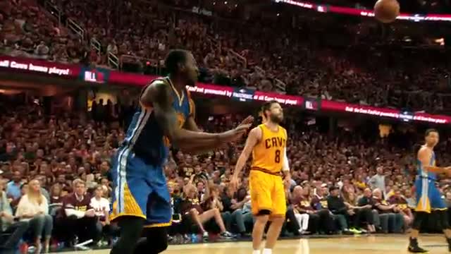 Watch NBA Finals Phantom Raw: Andre Iguodala's Fast Break Smash Video