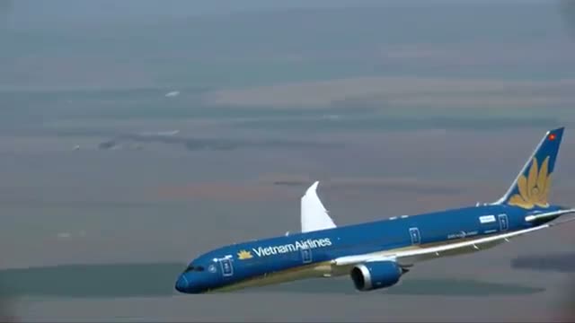 Watch Boeing Prepares the 787-9 Dreamliner for the 2015 Paris Air Show Video