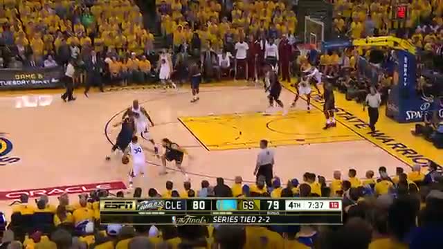 Watch NBA: LeBron and Curry Trade Unbelievable Clutch Threes Video