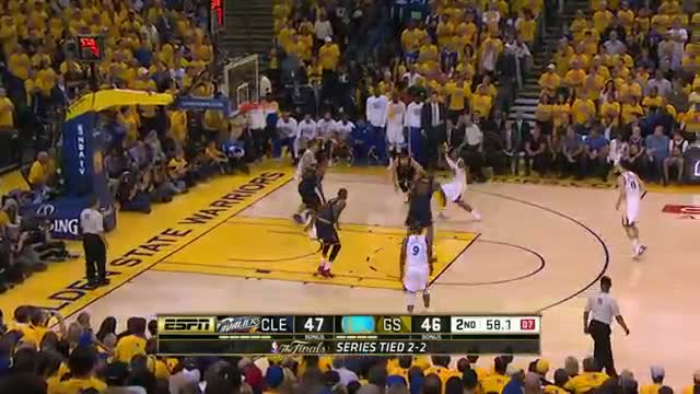 Watch NBA: Leandro Barbosa Sparks Warriors Off Bench in Game 5 Video