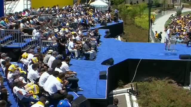 Watch NBA: Warriors' Head Coach Steve Kerr Jokes To Fans During Speech Video