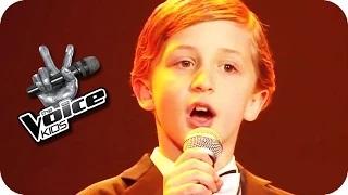 Watch Max Raabe - KÃƒÂ¼ssen kann man nicht alleine (Nestor) | The Voice Kids 2015 | Blind Auditions | SAT.1 Video
