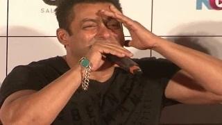 Watch Salman Khan wants lots of KIDS | Bajrangi Bhaijaan TRAILER LAUNCH Video