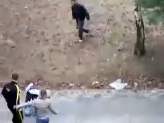 Watch Amazing Guys Protect His Girlfriend!! Video