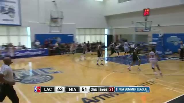 Watch NBA: Diante Garrett and Willie Reed Have a Duel Video