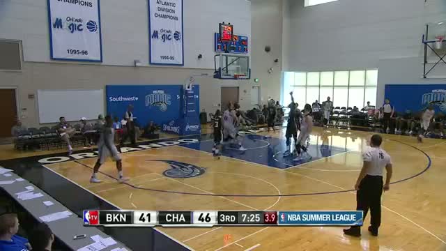 Watch NBA: Frank Kaminsky Lights Up and Claims the Win! Video