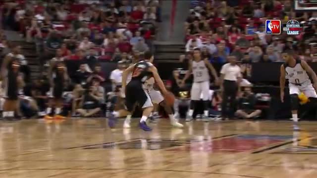 Watch NBA: Mike James Performs a Stylish Step Back Three! Video