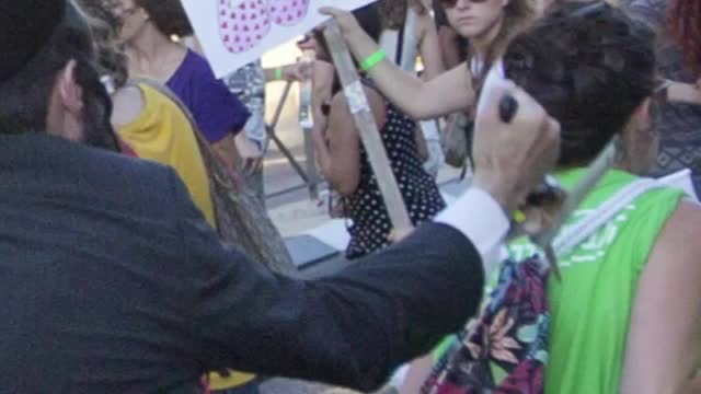 Watch Photographer Witnesses Gay Parade Stabbing Video