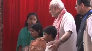 Watch PM Modi in Bangladesh: Unveiling of plaques for Grant-in-Aid projects Video