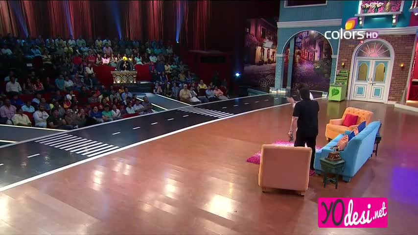 Watch Comedy Nights With Kapil - Pulkit Samrat & Riteish Deshmukh - 2nd August 2015 - Part 2/3 Video