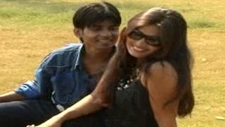 Watch New Bhojpuri Songs - Goriya Aapan - Bhojpuri Hot Video - Full Song Video