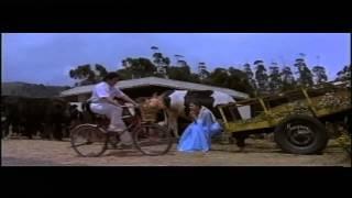 Watch (Super Hit Tamil Romantic Song) - Endhan Nenjil - Kamal Haasan, Bindiya - Kalaignan Video