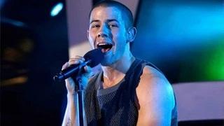 Watch Nick Jonas Debuts His $exy New Single 'Under You' Video