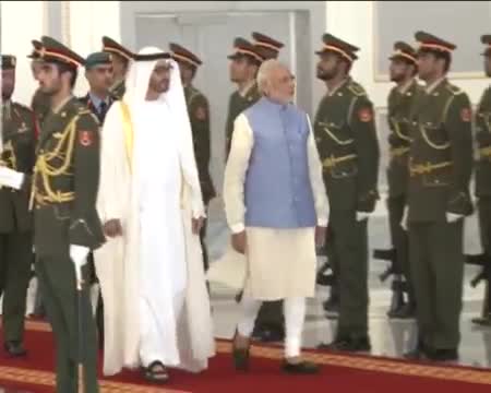 Watch PM Narendra Modi receives ceremonial welcome at Abu Dhabi Video