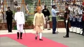 Watch PM Modi inspects the Guard of Honour at Red Fort on 69th Independence Day Video