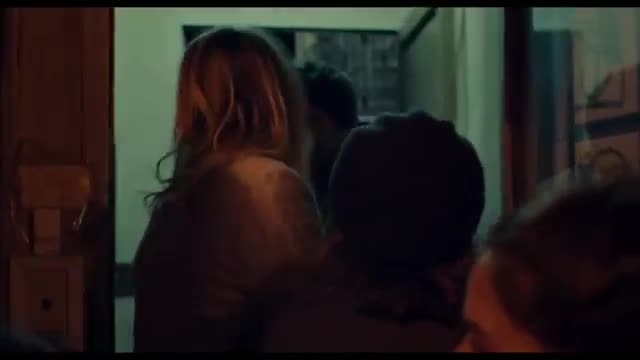 Watch 'Mistress America' Stars Love New York Video