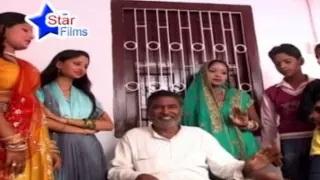 Watch Aapan Sasurwa Ke Re ||  New Bhojpuri Hot Song || Ghochan Chaudhari Video