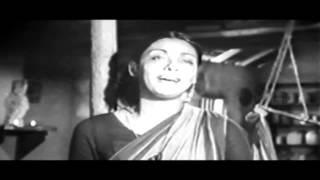 Watch Kaalam Vara - Sivakumar, Sripriya, Sujatha - Aan Pillai Singam - Tamil Classic Song Video