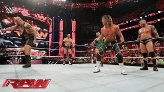 Watch Orton, Ryback, Cesaro & Ziggler vs. Sheamus, Big Show, Owens & Rusev: WWE Raw, Aug. 24 , 2015 Video
