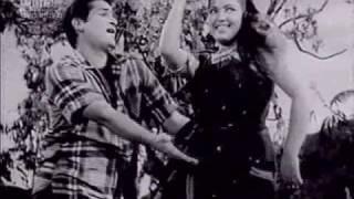 Watch Chhupnewaale Samne Aa - Tumsa Nahin Dekha (1957) - Mohd. Rafi - {Old Is Gold} Video