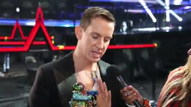 Watch Jeremy Scott On Miley Cyrus Being His Muse & New Documentary | The Lowdown with Diana Madison Video