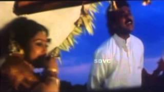 Watch Vaikkasi Oram - Ajithkumar, Meena, Malavika - Hariharan Hits - Aanandha Poongatre - Classic Song Video