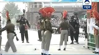 Watch Beating Retreat Ceremony held at Wagah Border (Full Video) Video