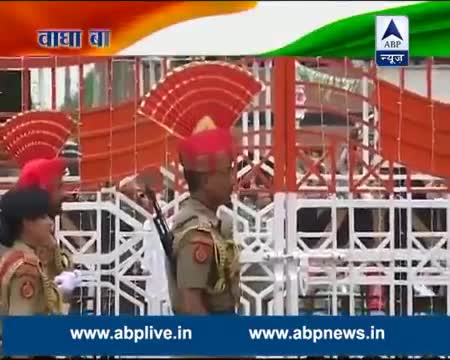 Watch Beating Retreat ceremony at Wagah Border [Independence Day Celebration] Video