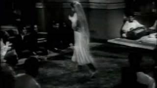 Watch Kaha Hai Unhone Yeh Raaje Mohabbat | Anhonee (1952) | Lata Mangeshkar | {Old Is Gold} Video