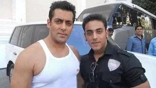 Watch Bollywood stars SHOCKING LOOK-ALIKES | See it to believe it! Video