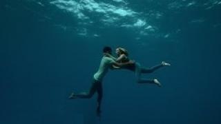 Watch Naughty Boy - Runnin' (Lose It All) ft. Beyonce, Arrow Benjamin Video