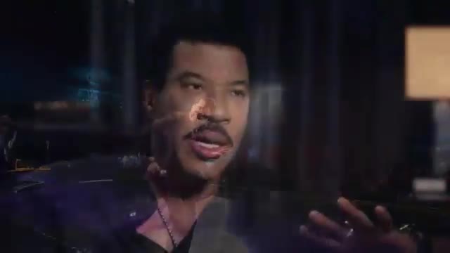 Watch Lionel Richie Talks Daughters Nicole and Sofia Video