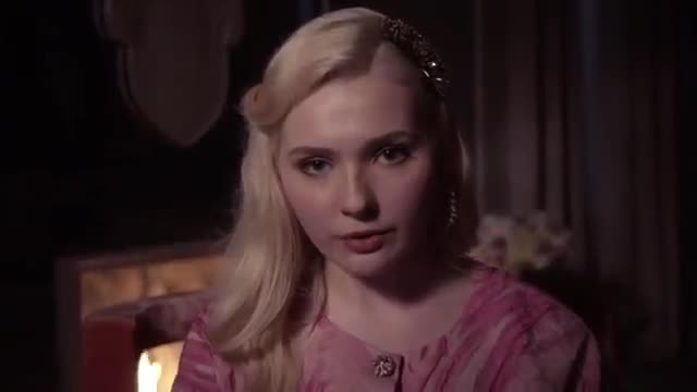 Watch Curtis: 'Scream Queens' Scripts Are a Surprise Video