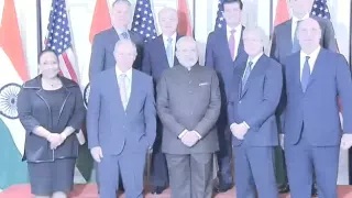Watch PM Modi with leading CEO's at Round table on Financial Sector in New York Video