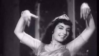 Watch Nashe Mein Ham Nashe Mein Tum | Black Cat (1959) | Mohd. Rafi & Suman Kalyanpur | {Old Is Gold} Video