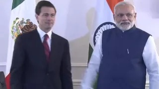 Watch PM Modi meets Mexican President Enrique Pena Nieto Video