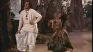 Watch Suno Suno Jee Mere Rasiya Man Basiya - Jhanak Jhanak Payal Baje(1955) - Lata Mangeshkar - {Old Is Gold} Video