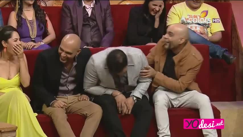 Watch Comedy Nights Bachao - Raghu, Rajiv, Vindu & Dolly - 3rd October 2015 - Part 1/3 Video