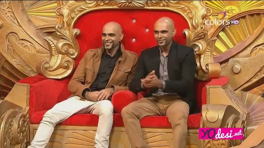 Watch Comedy Nights Bachao - Raghu, Rajiv, Vindu & Dolly - 3rd October 2015 - Part 2/3 Video