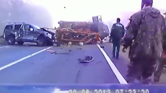 Watch Crazy Car Accident Video