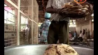 Watch Langar in Sikhism - Duru Nanak Dev - Significance of Langar - Giyani Gurpreet Singh - Dharm Science Video